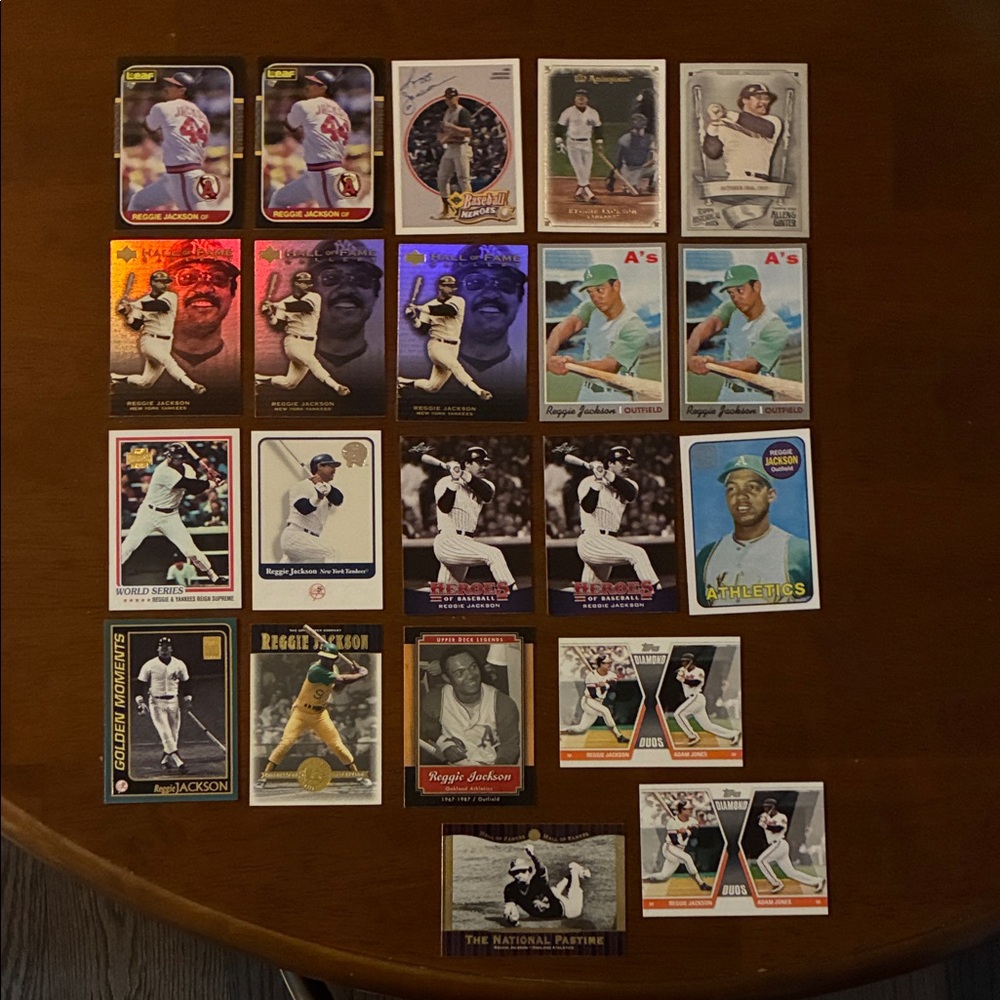 21 Card Reggie Jackson Lot